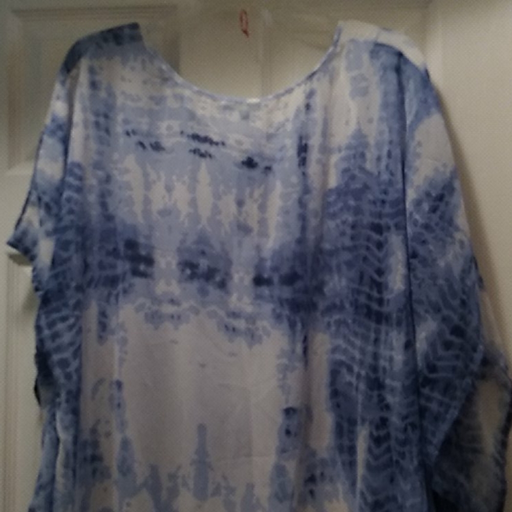 Nwt Coverup (1X) - Picture 7 of 8